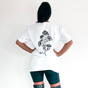 THE MUM MYSTERY TEE